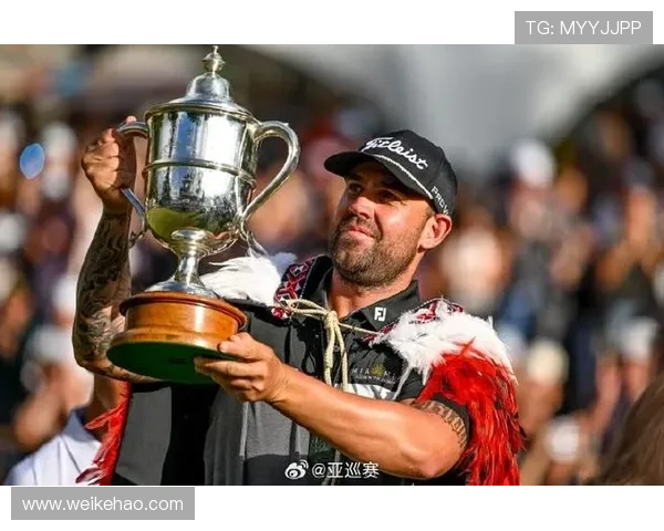 [高尔夫]囚徒皮克险胜新西兰赛入围大满贯 白政恺获第六.